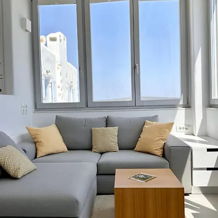 Luxurious Rooftop Escape Νάουσα